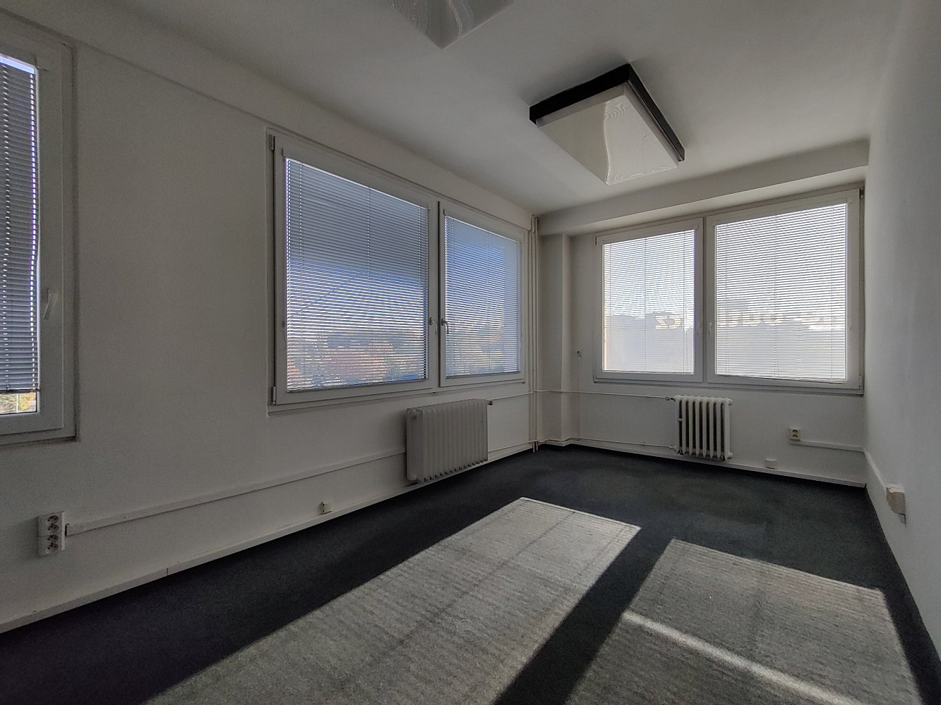 Pronájem kanceláře 34 m²
