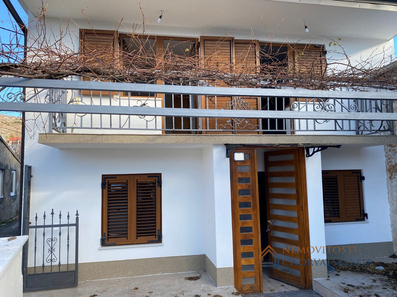 Prodej domu 90 m² s pozemkem 300 m² - Vista 3
