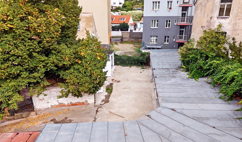 Garáže Podolská 144, Praha – náhled fotky 22