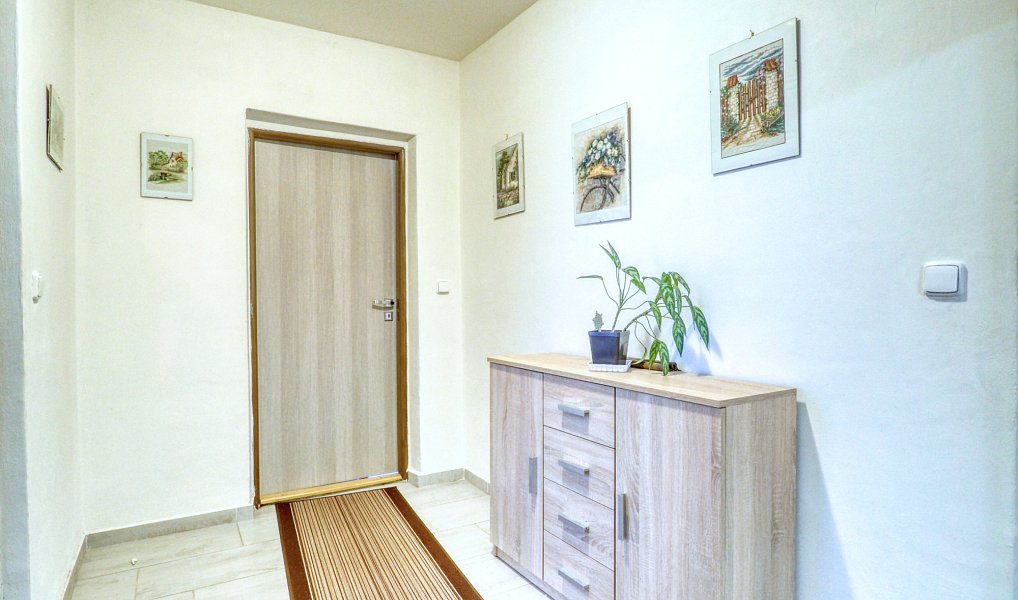 Prodej domu 292 m² s pozemkem 6 424 m², Oskava – náhled fotky 14