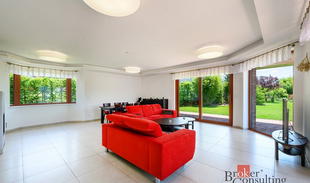 Prodej domu 372 m² s pozemkem 2 751 m², Štěnovice – náhled fotky 35