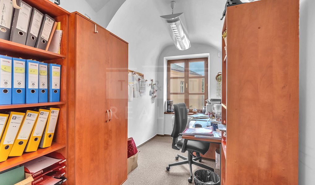 Pronájem kanceláře 113 m², Hradec Králové – náhled fotky 4