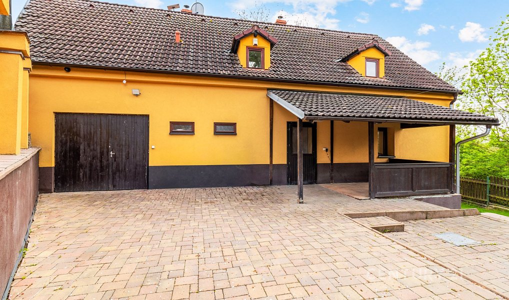 Prodej domu 120 m² s pozemkem 774 m², Křešice – náhled fotky 2