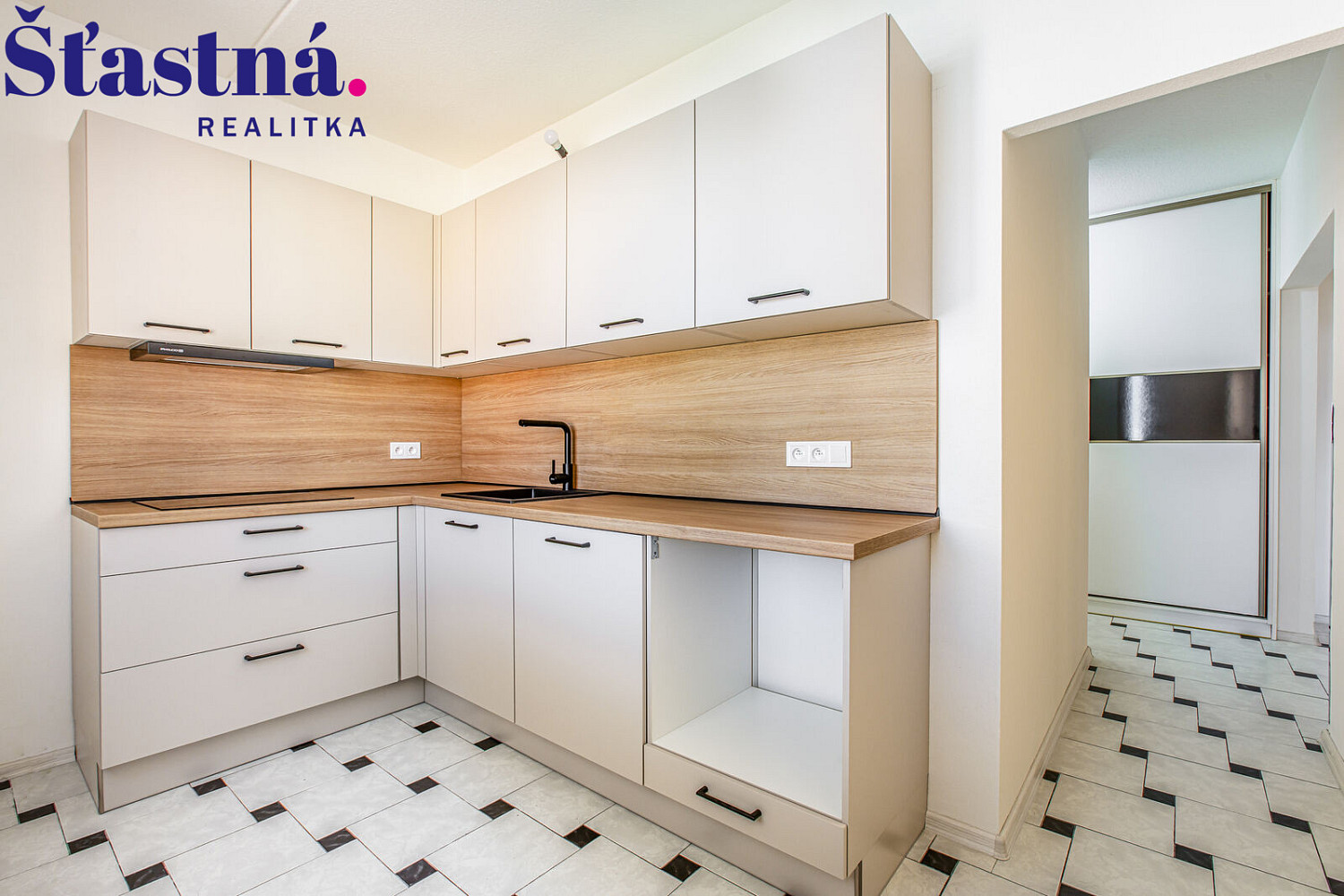 Pronájem bytu 3+1 71 m² – fotografie 2