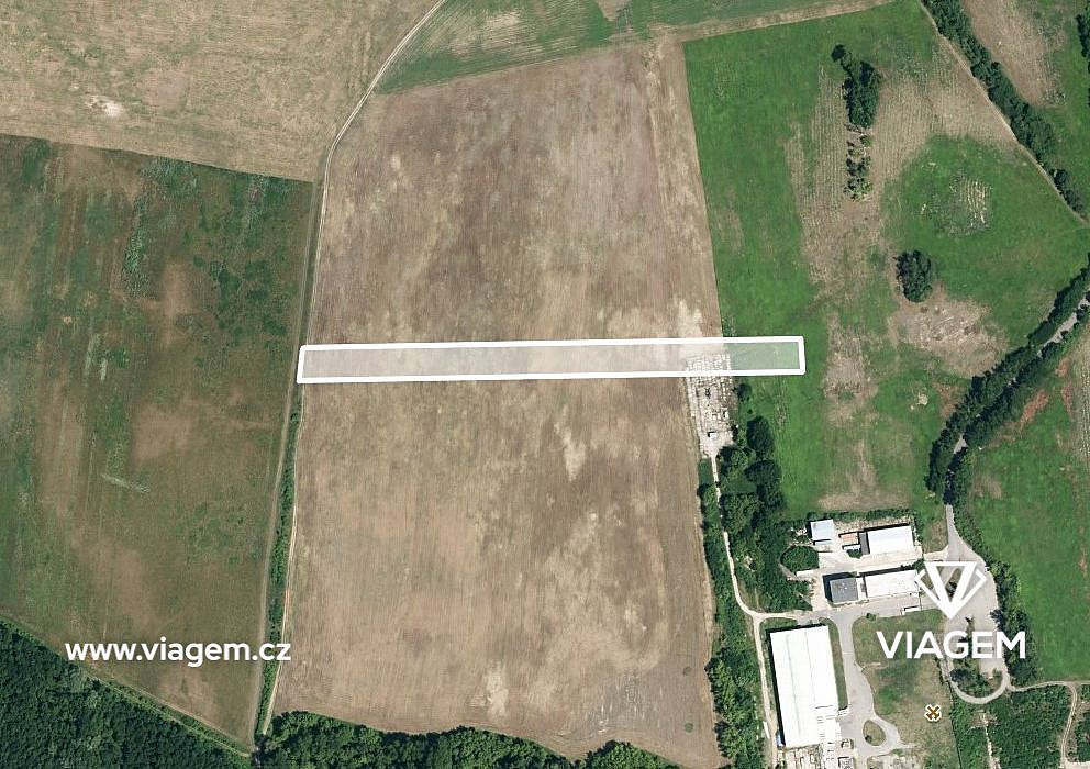 Prodej pole 888 m²