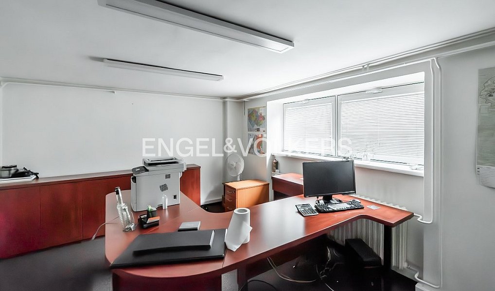 Pronájem kanceláře 700 m², Praha – náhled fotky 9