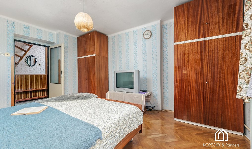 Prodej domu 196 m² s pozemkem 1 164 m², Praha – náhled fotky 16