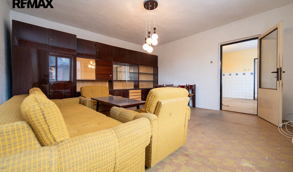 Prodej domu 200 m² s pozemkem 895 m², Rovečné – náhled fotky 13