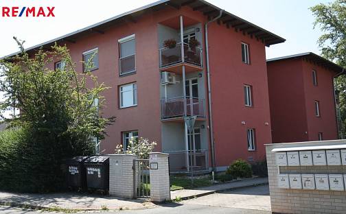 Pronájem bytu 2+1 72 m², Roháčova, Kolín - Kolín III