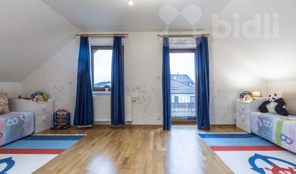 Prodej domu 160 m² s pozemkem 591 m², Jeneč – náhled fotky 30