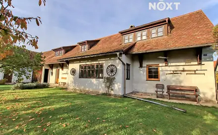 Prodej domu 180 m² s pozemkem 699 m², Jeníkovice, okres Hradec Králové