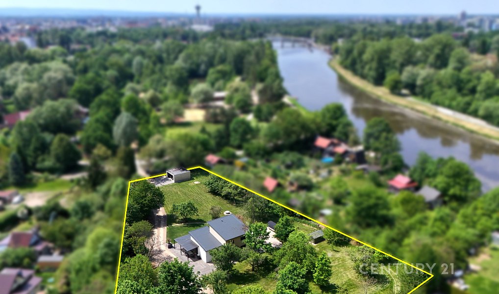 Prodej domu 141 m² s pozemkem 5 016 m², Pardubice – náhled fotky 23