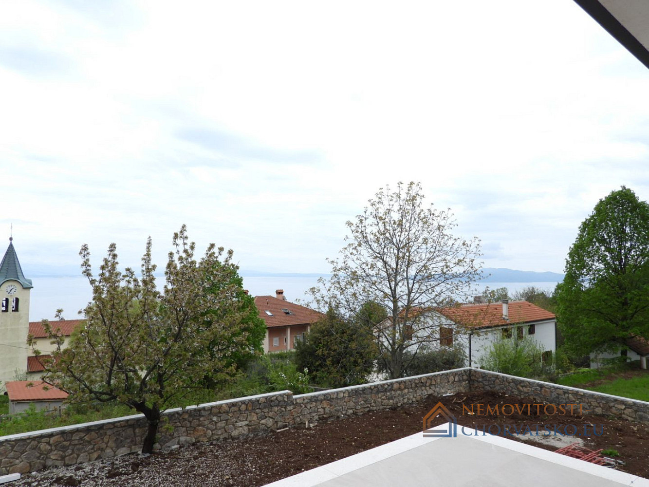 Prodej stavebního pozemku 755 m² - Więcej