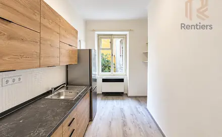 Pronájem bytu 2+kk 37 m²