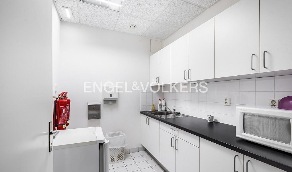 Pronájem kanceláře 37 m², Praha – náhled fotky 10