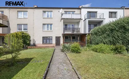 Prodej domu 215 m² s pozemkem 340 m², Brňovská, Praha 5 - Sobín
