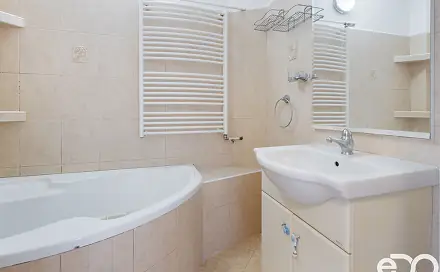 Prodej bytu 2+1 67 m², Trocnovská, Tábor