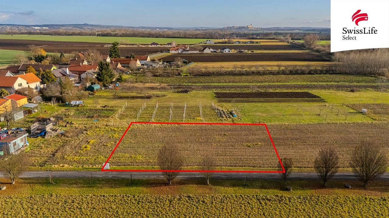 Prodej stavebního pozemku 1 057 m² – fotografie 4