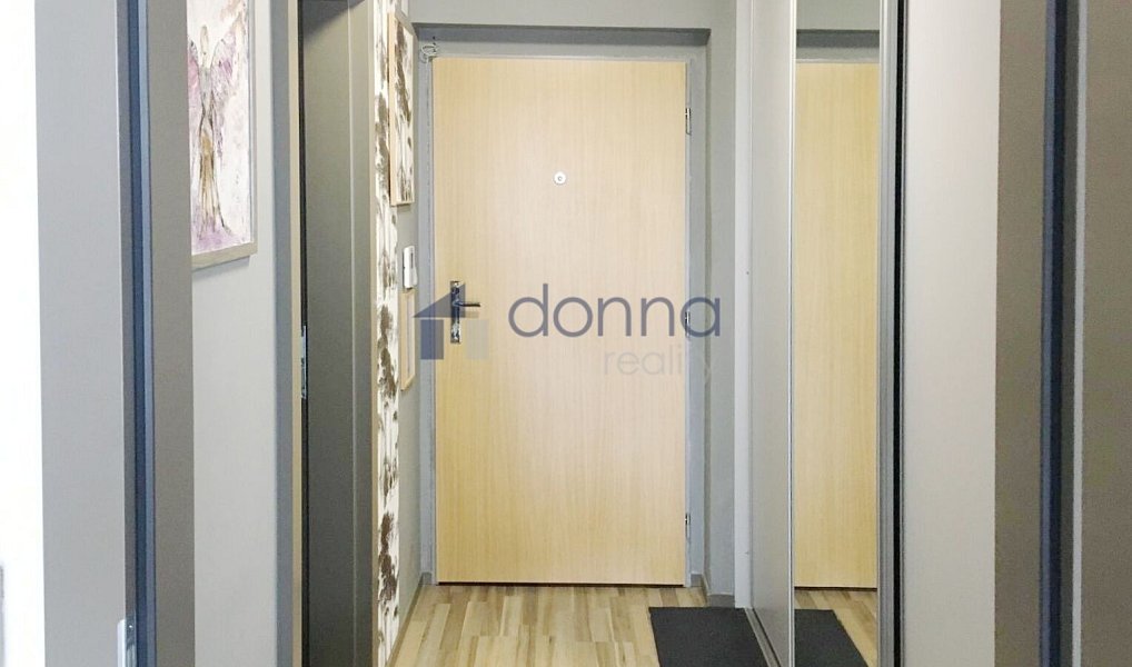 Pronájem bytu 2+kk 70 m², Praha – náhled fotky 12