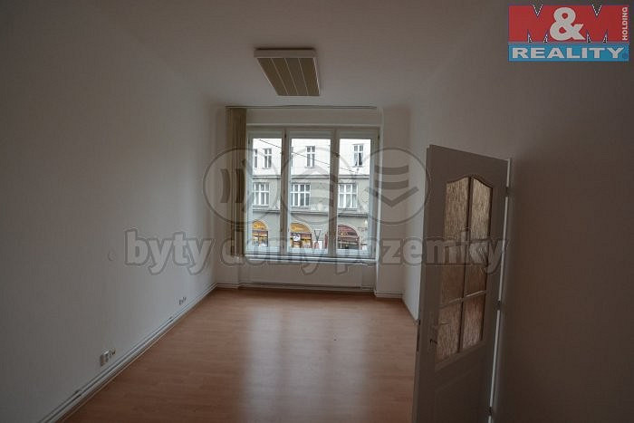 Pronájem kanceláře 109 m² — photo 3