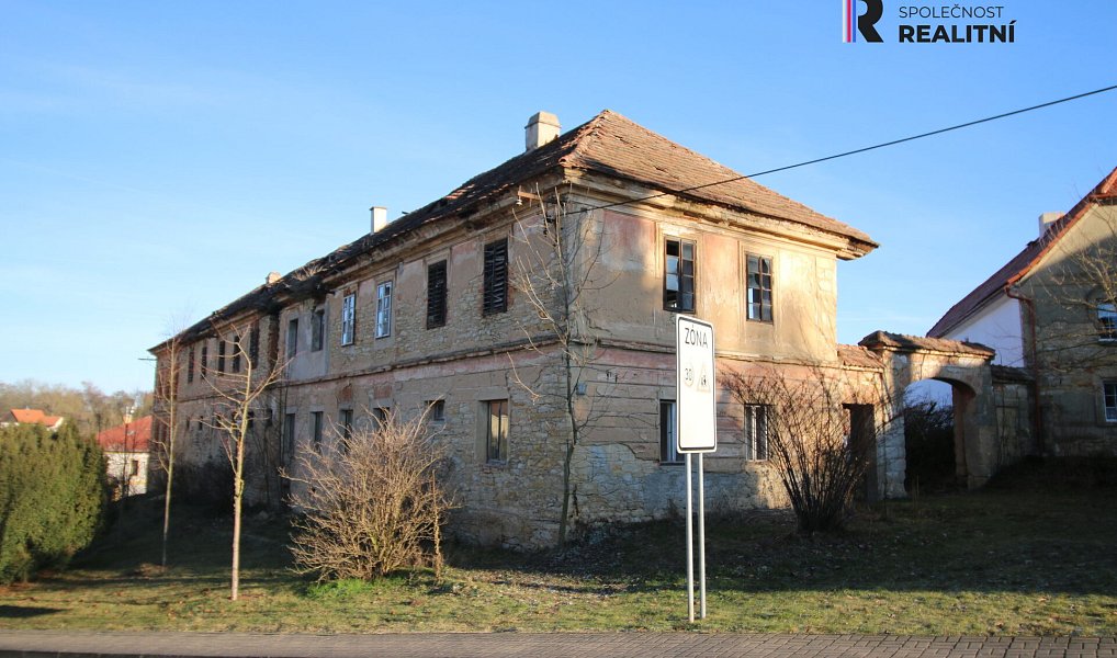 Prodej komerčního objektu (jiného typu) 618 m², Chorušice – náhled fotky 2
