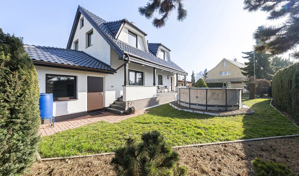 Prodej domu 207 m² s pozemkem 758 m², Praha – náhled fotky 43
