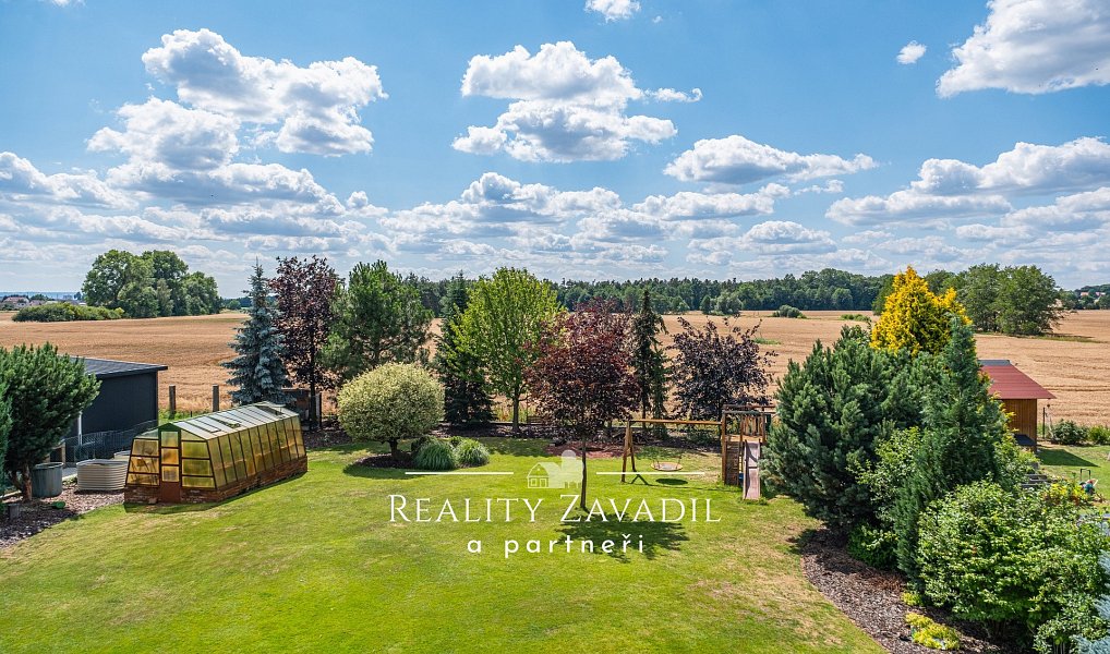Prodej domu 475 m² s pozemkem 1 627 m², Ráby – náhled fotky 8