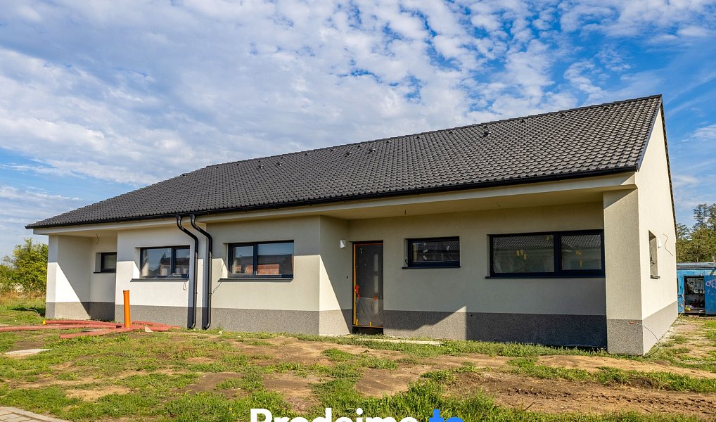 Prodej domu 113 m² s pozemkem 640 m², Hevlín – náhled fotky 7