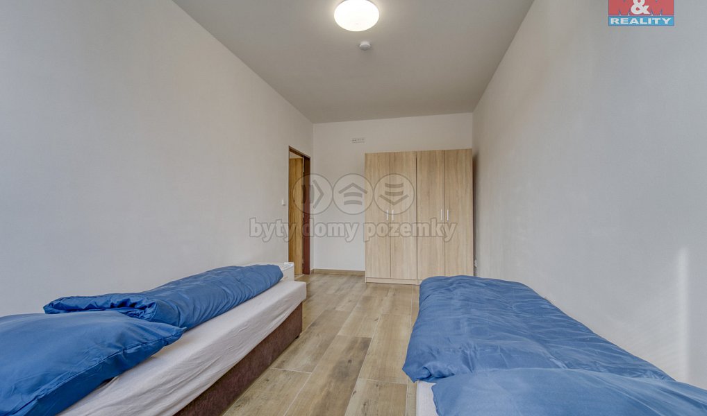 Pronájem bytu 1+kk 10 m², Kožlany – náhled fotky 4