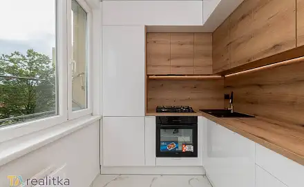 Prodej bytu 2+1 56 m²