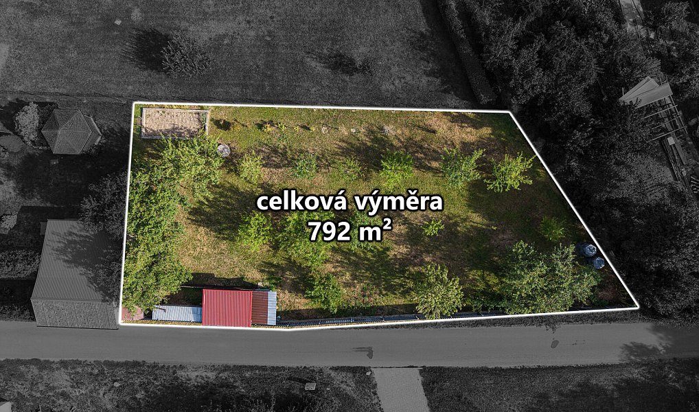Prodej stavebního pozemku 792 m², Zvole – náhled fotky 2