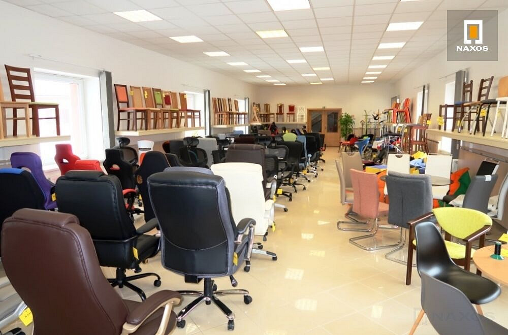 Pronájem obchodních prostor 200 m² – fotografie 2