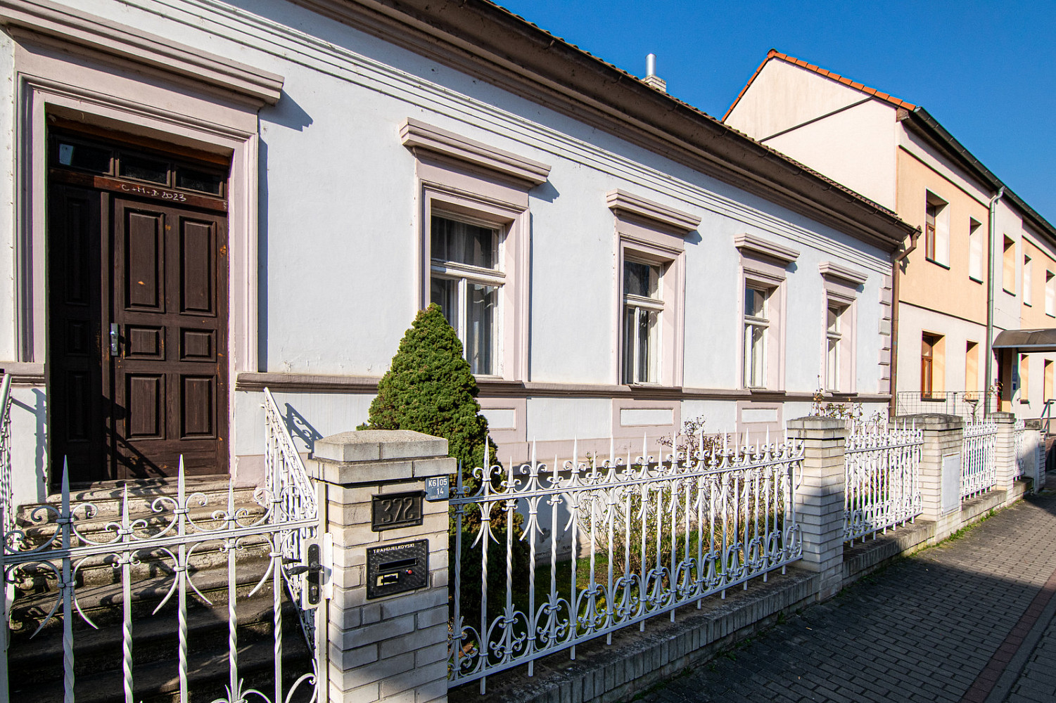 Prodej domu 165 m² s pozemkem 310 m² — photo 2