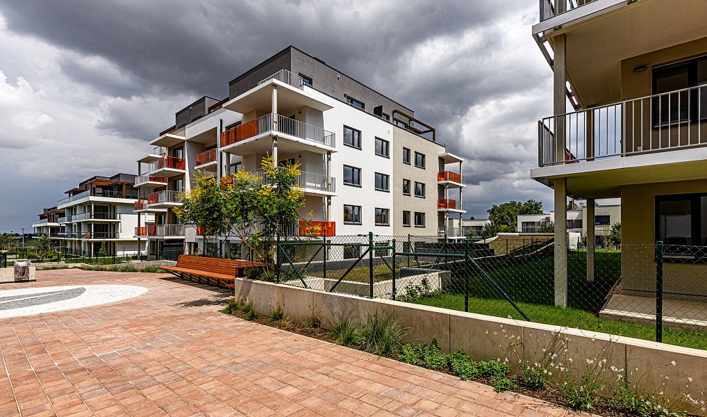 Prodej bytu 3+kk 80 m², Praha – náhled fotky 3