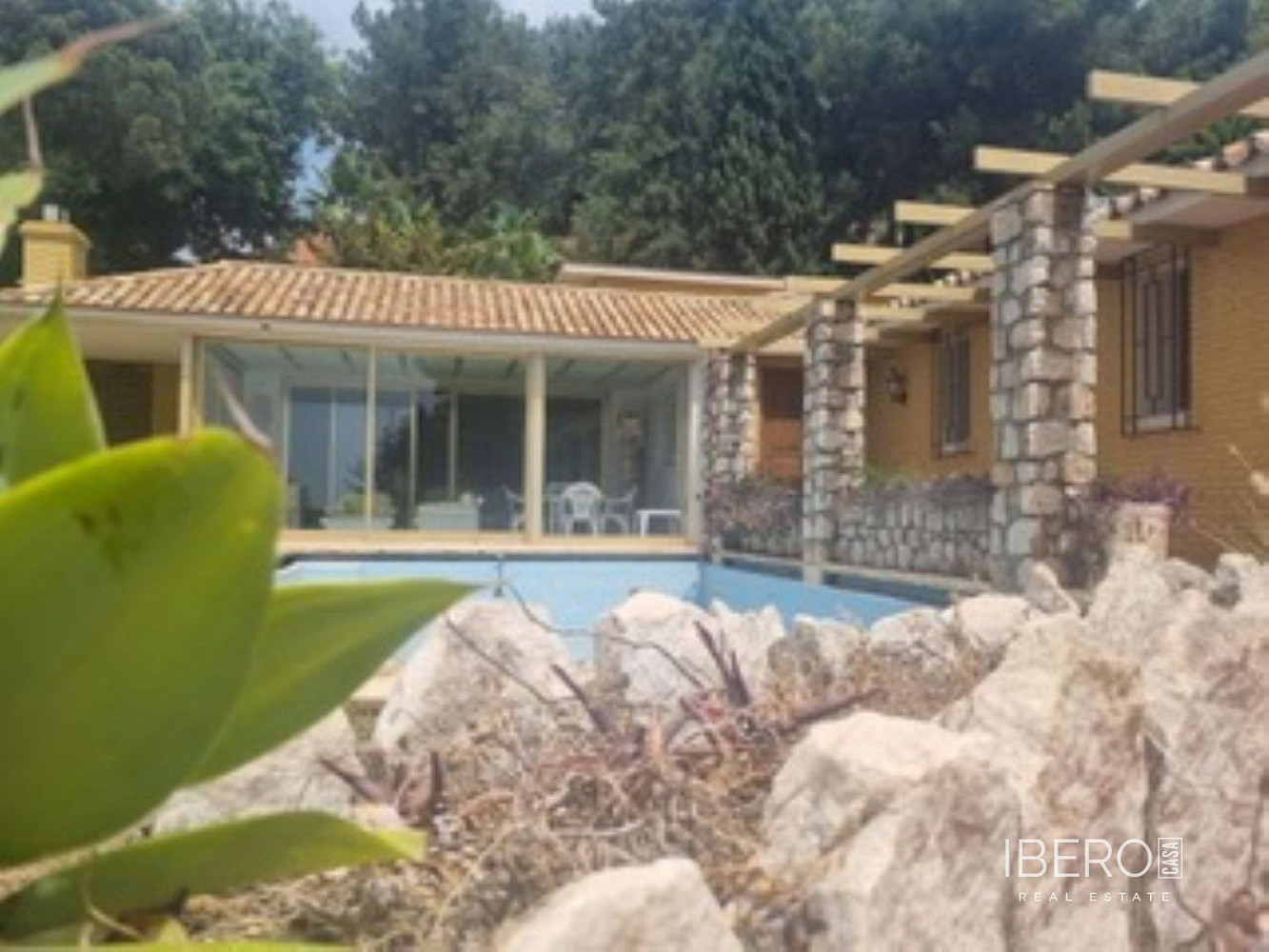 Prodej domu 393 m² s pozemkem 800 m²