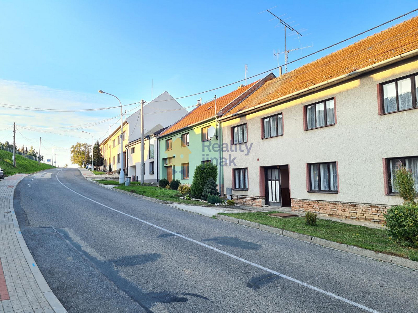 Prodej domu 154 m² s pozemkem 369 m² – fotografie 2