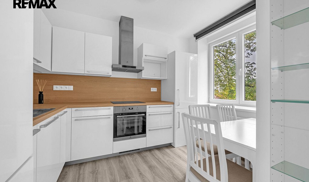 Pronájem bytu 2+1, 58 m², Mladá - Nymburk, Milovice
