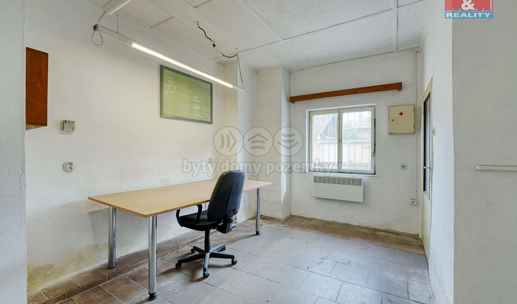 Prodej výrobních prostor 1 564 m², Chodová Planá – náhled fotky 5