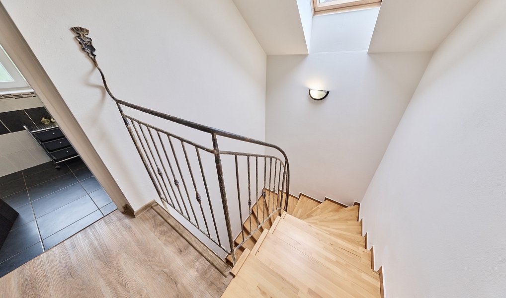 Prodej domu 141 m² s pozemkem 826 m², Mladé Buky – náhled fotky 12