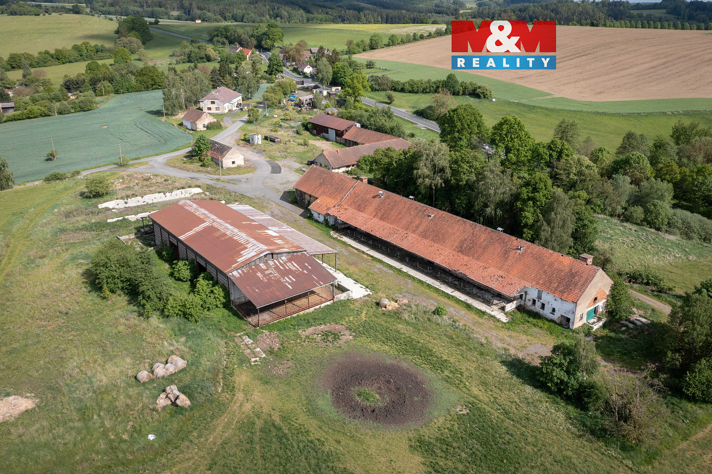 Prodej zemědělského objektu 2 087 m²