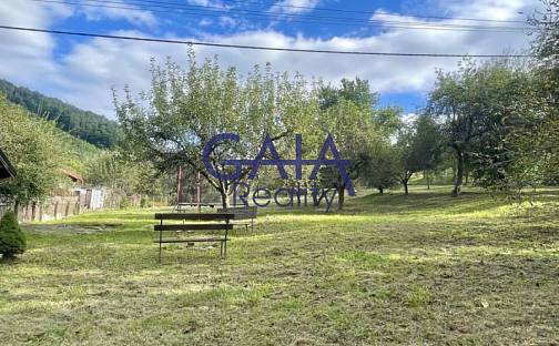 Prodej stavebního pozemku 2 064 m², Koryčany, okres Kroměříž