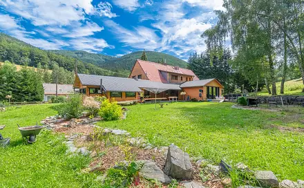 Prodej chaty/chalupy 328 m² s pozemkem 1 754 m², Bělá pod Pradědem - Bělá, okres Jeseník