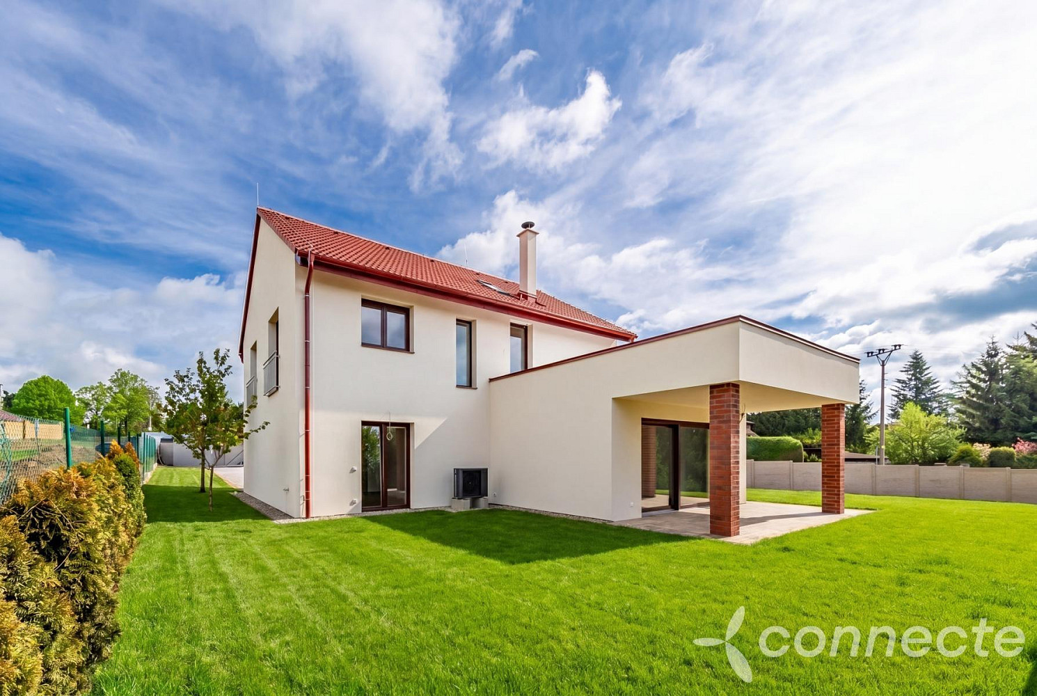 Prodej domu 161 m² s pozemkem 1 087 m²