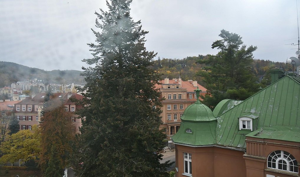 Prodej bytu 3+1 91 m², Karlovy Vary – náhled fotky 14