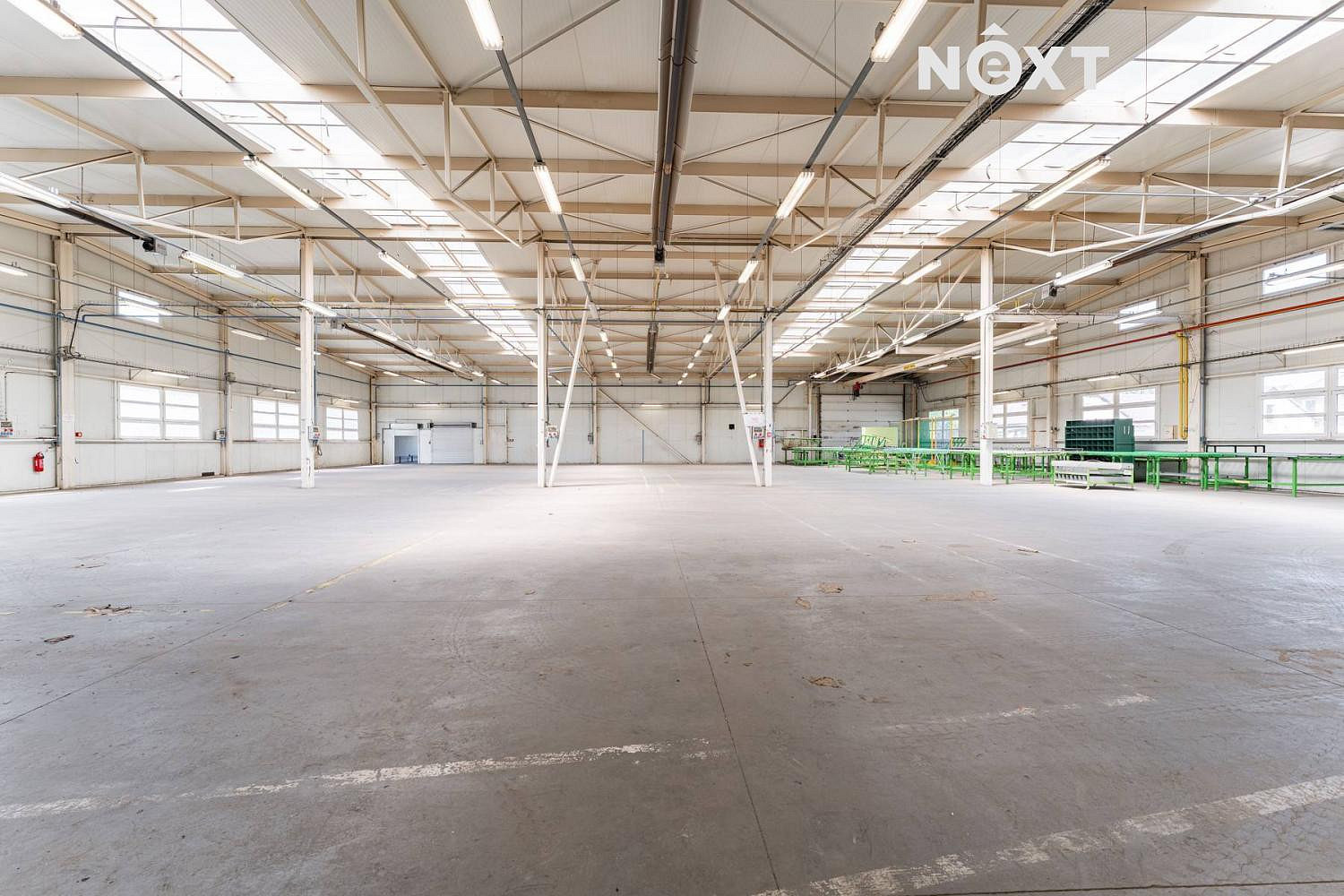 Pronájem výrobních prostor 2 601 m² — photo 4