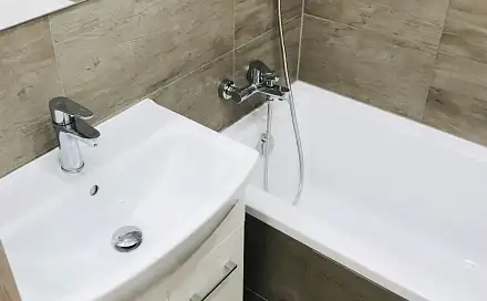 Pronájem bytu 2+1 56 m², Borovského, Karviná - Ráj