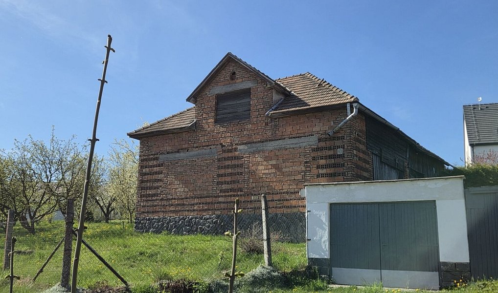Prodej stavebního pozemku 960 m², Holetín – náhled fotky 4