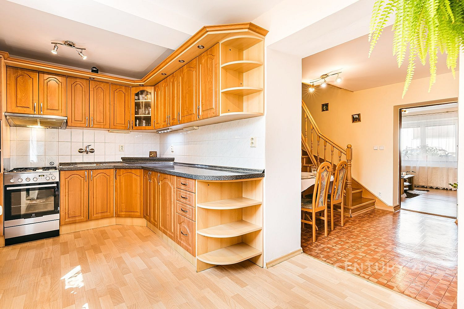 Prodej domu 197 m² s pozemkem 319 m²