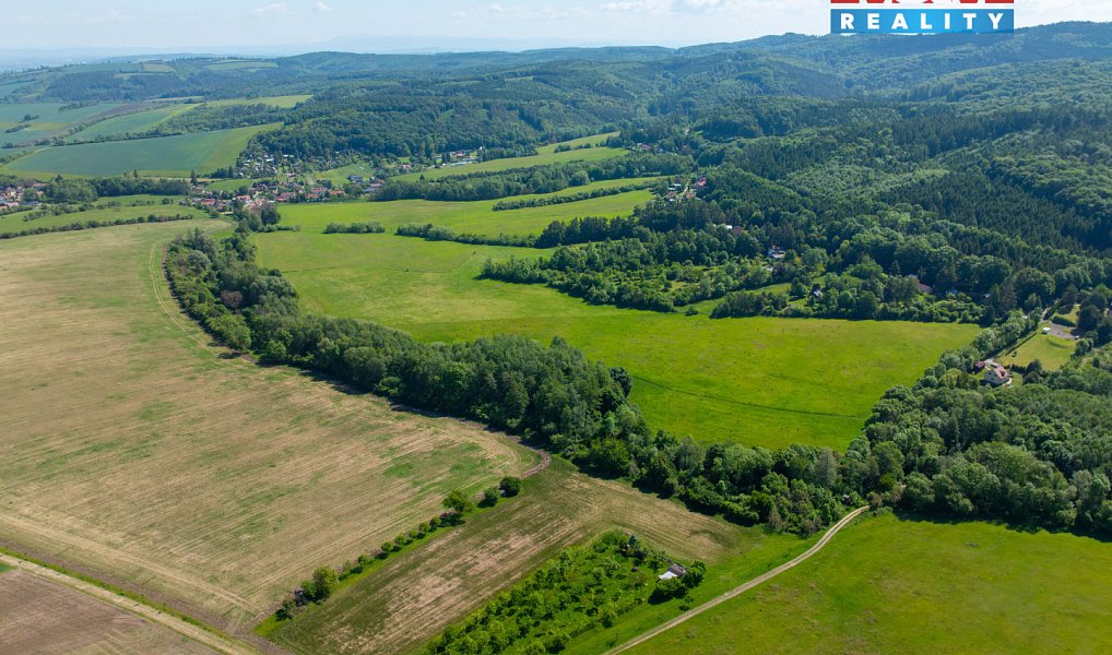 Prodej louky 29 359 m², Roštín – náhled fotky 9