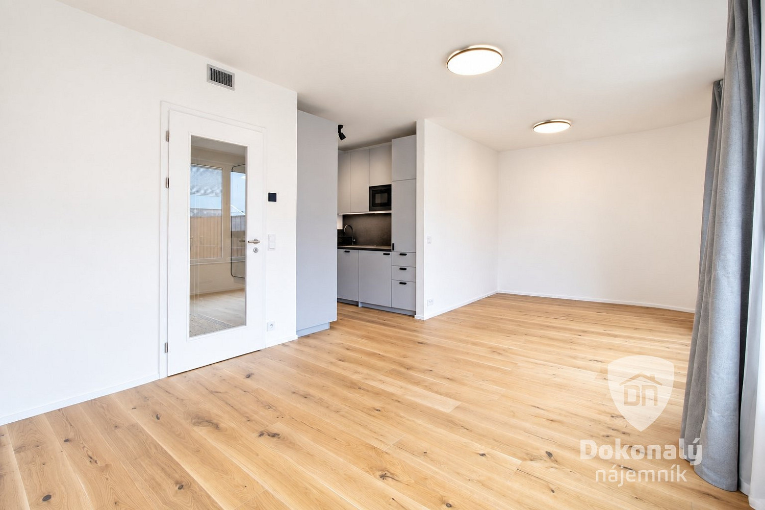 Pronájem bytu 1+kk 36 m² – fotografie 5